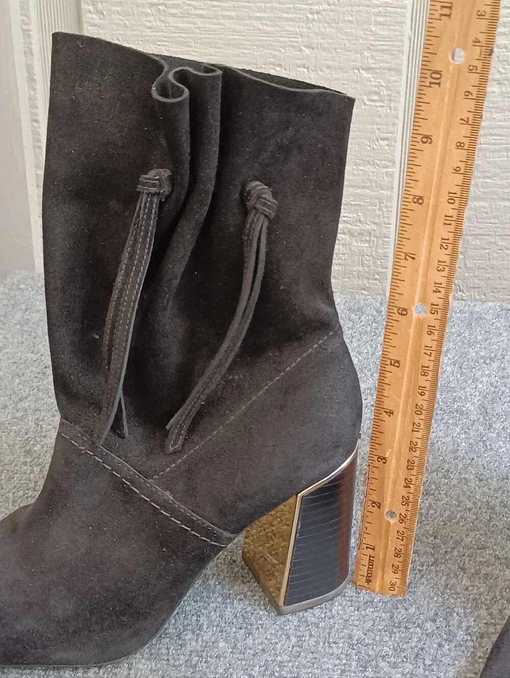 Tory Burch GIGI 85 MM Suede Slouch Knot Boot Size 7 Women In Black Quiet Luxury